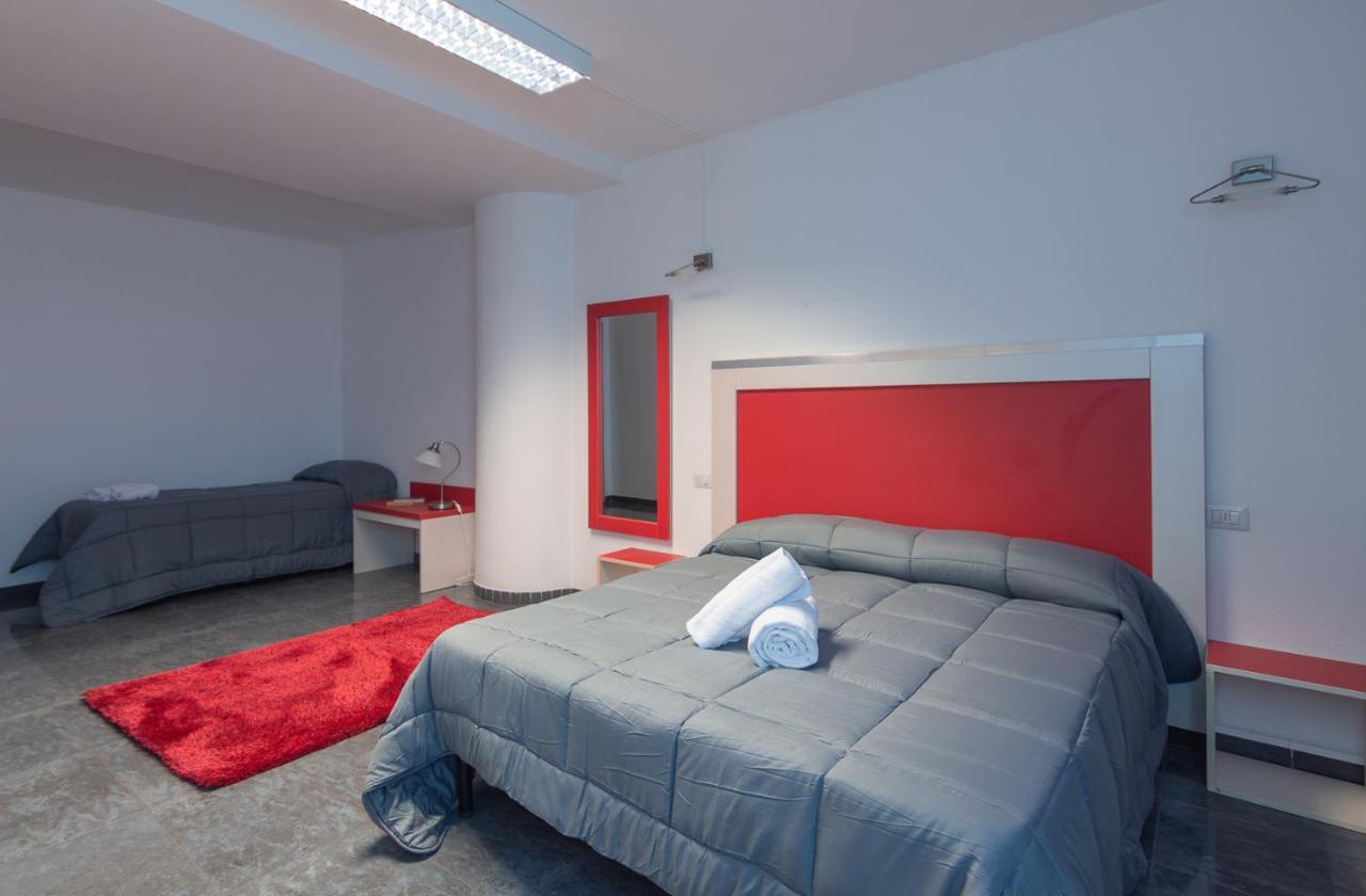 Delta Rooms Olbia Exterior foto